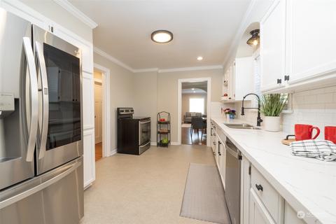 2014 Rainier Ave, Everett, WA 98201 photo 10