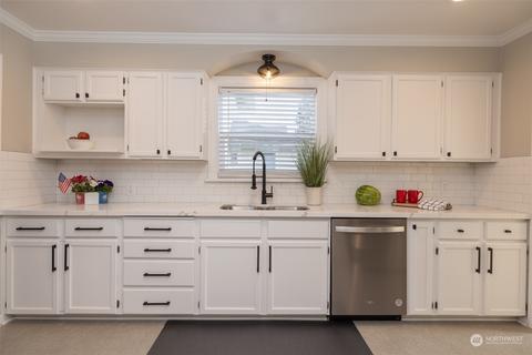 2014 Rainier Ave, Everett, WA 98201 photo 9