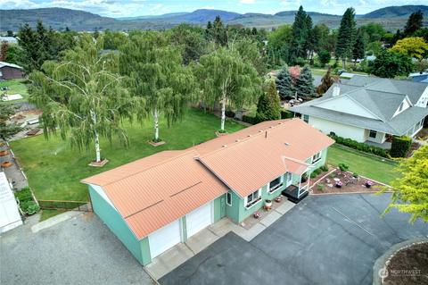 718 Kenwood St, Omak, WA 98841