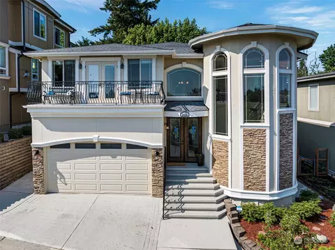 1428 Browns Point Blvd, Tacoma, WA 98422