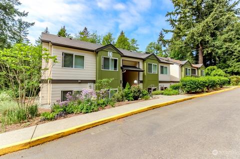 31500 33rd Pl SW #D102, Federal Way, WA 98023