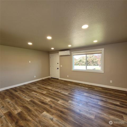 130 Runnion Rd, Sequim, WA 98382 photo 2