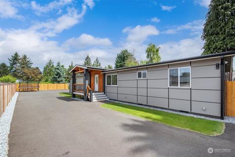 102 12 5th Ave SW, Pacific, WA 98047