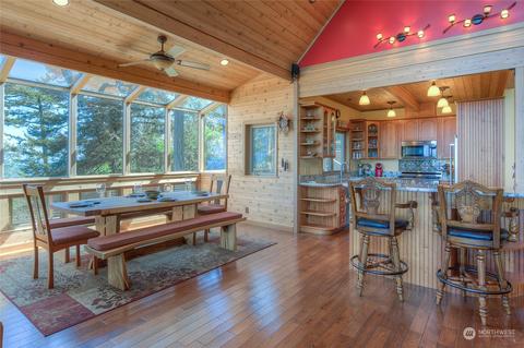 906 Wright Rd, Eastsound, WA 98245 photo 13