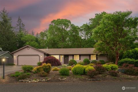 8911 Winners Ct SE, Olympia, WA 98513