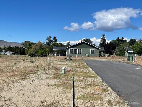 111 Harold St NE, East Wenatchee, WA 98802
