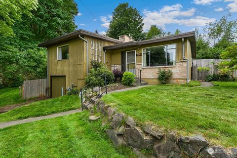 7705 239th Pl SW, Edmonds, WA 98026