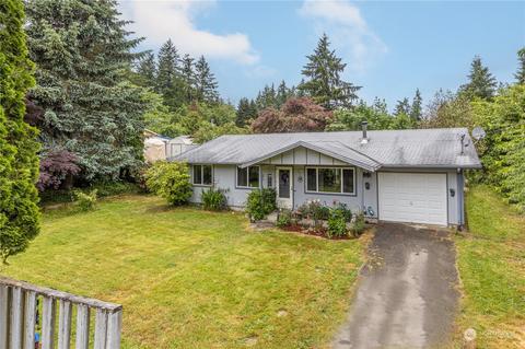 6470 NE Bell St, Suquamish, WA 98392