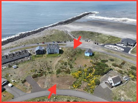1498 Ocean Shores Blvd SW, Ocean Shores, WA 98569