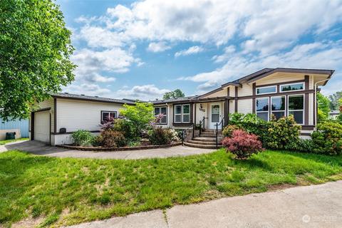 1852 Redwood Ct, Woodland, WA 98674