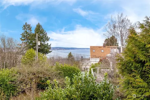 3202 N Alder St, Tacoma, WA 98407