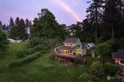 39 Walden Is, Silverlake, WA 98645