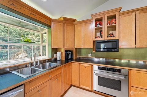 23220 49th Ave SE, Bothell, WA 98021 photo 16