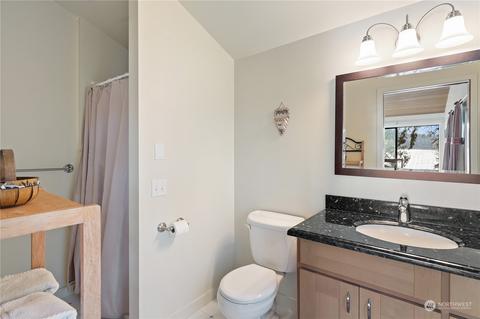 51 E Paradise Pl, Grapeview, WA 98546 photo 18