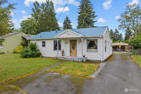 16040 25th Ave NE, Shoreline, WA 98155