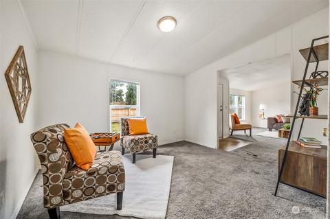 965 Tipsoo Loop N, Rainier, WA 98576 photo 11