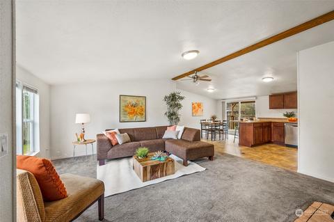 965 Tipsoo Loop N, Rainier, WA 98576 photo 5