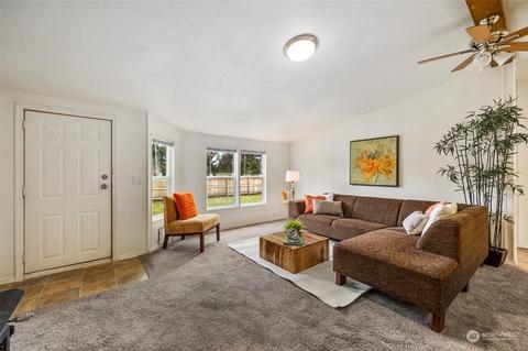 965 Tipsoo Loop N, Rainier, WA 98576 photo 2