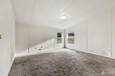 965 Tipsoo Loop N, Rainier, WA 98576 photo 17