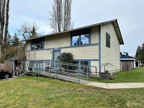 12503 NE 157th St, Woodinville, WA 98072