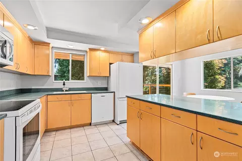 24201 4th Pl W, Bothell, WA 98021 photo 5