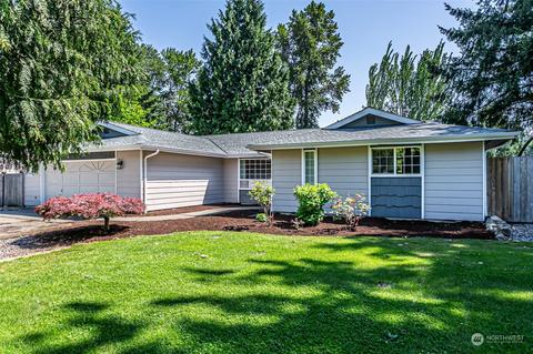 7716 109th Street Ct E, Puyallup, WA 98373