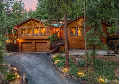 6256 Forest Ridge Dr, Wenatchee, WA 98801