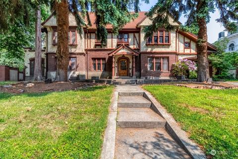 561 Boyer Ave, Walla Walla, WA 99362