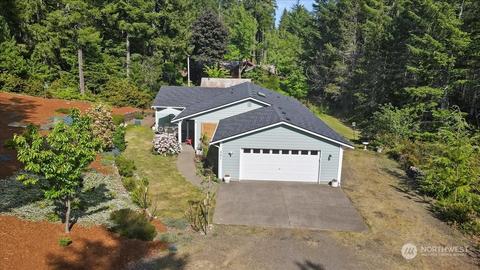 321 E Vine Maple Ln, Union, WA 98592