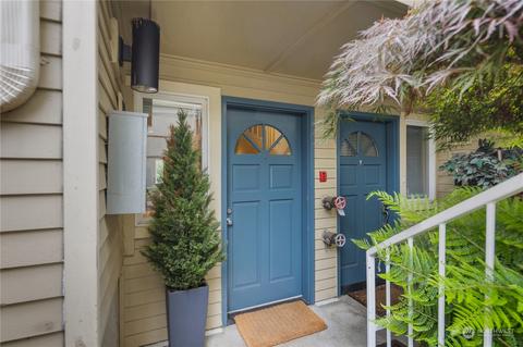 2310 Thorndyke Ave W #101, Seattle, WA 98199