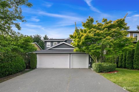 24024 SE 11th Pl, Sammamish, WA 98075
