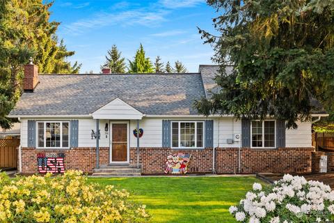 506 Tule Lake Rd S, Tacoma, WA 98444