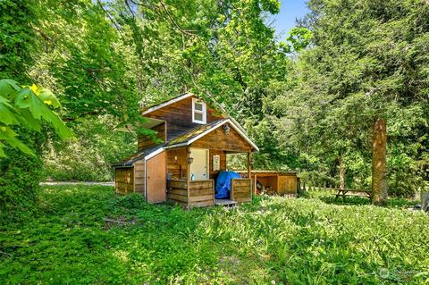 2008 Tower Rd, Sumas, WA 98295
