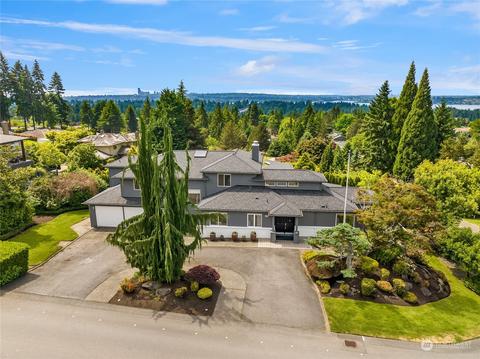3021 98th Ave NE, Clyde Hill, WA 98004