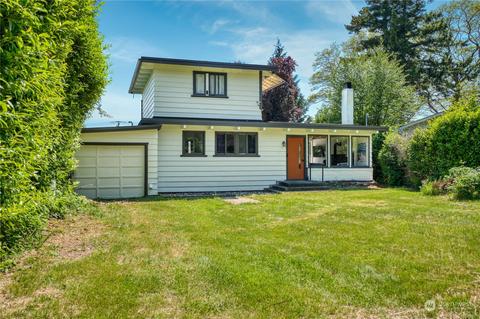 1361 Park Ln, Point Roberts, WA 98281