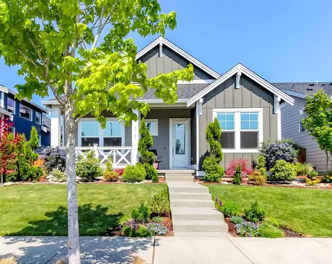 3747 Oakwood St SE, Lacey, WA 98513