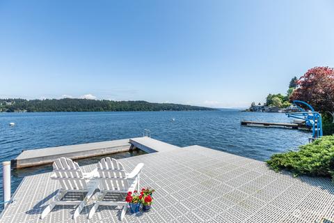 14528 NEdgewater Ln, Lake Forest Park, WA 98155
