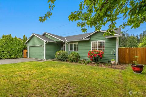 8907 2nd Pl SE, Lake Stevens, WA 98258