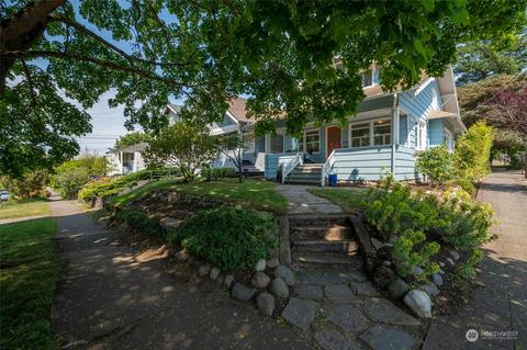 5102 Woodlawn Ave N, Seattle, WA 98103