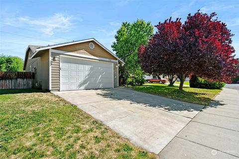 209 W Mount Adams Ct, Ellensburg, WA 98926