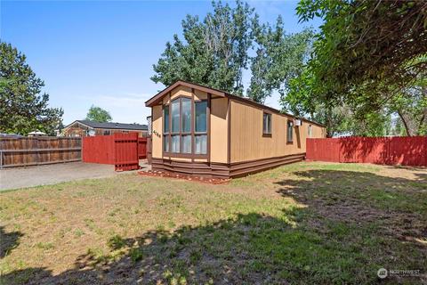 4066 Concord Ave, Malaga, WA 98828