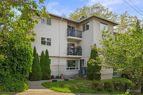 3917 SW Raymond St #101, Seattle, WA 98136