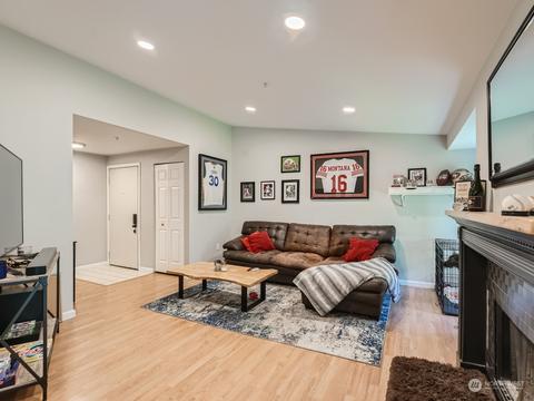 11002 SE Petrovitsky Rd #G304, Renton, WA 98055