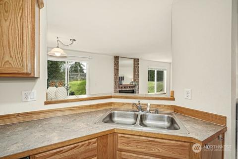 1009 112th St SE #E104, Everett, WA 98208 photo 9