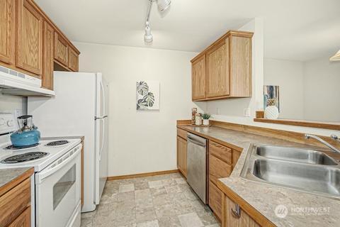 1009 112th St SE #E104, Everett, WA 98208 photo 6