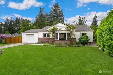 19919 Dayton Ave N, Shoreline, WA 98133