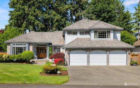16708 92nd Avenue Ct E, Puyallup, WA 98375