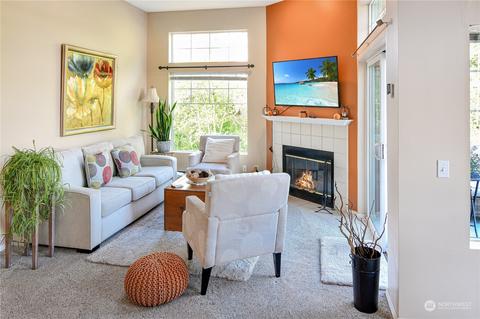 6515 134th Pl SE #J6, Snohomish, WA 98296