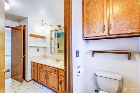 338 Dungeness Mdws, Sequim, WA 98382 photo 12