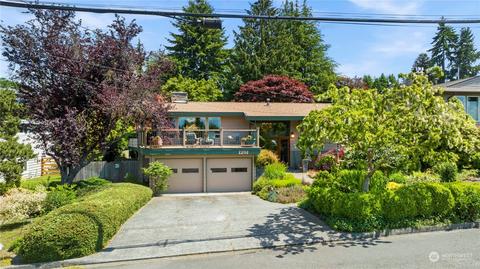 1201 8th Ave S, Edmonds, WA 98020